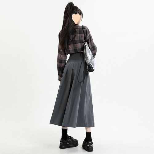 High-end grey semi-slip dress for women with pleated school style, autumn high-waisted flowing medium-long length raincoat style fashion skirt