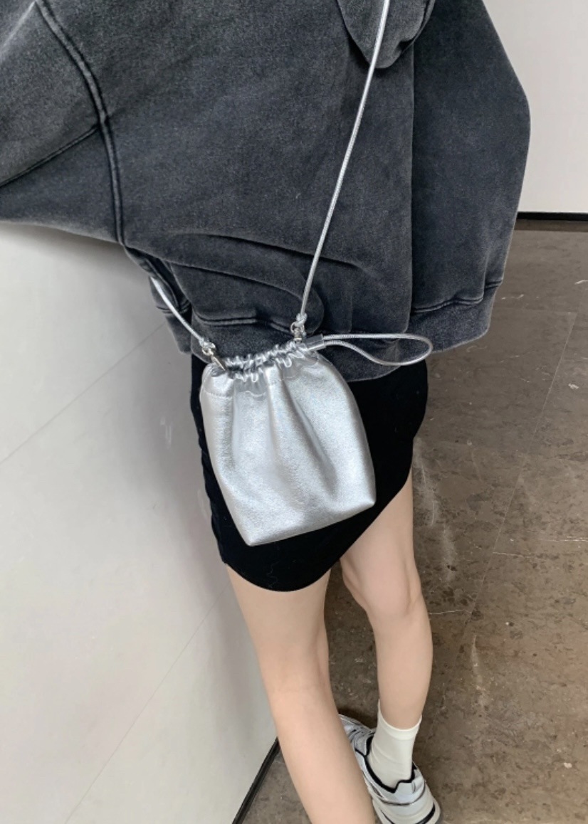 Nuevo bolso bandolera con cordón para teléfono móvil para mujer, minibolso informal versátil a la moda con un solo hombro_voghion.com