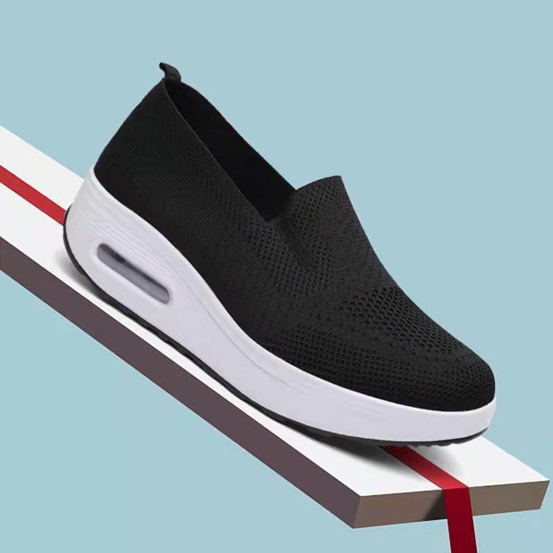 2025 New Summer Style Soft-Soled, Comfortable, Breathable and Versatile Casual Shoes, Fashionable Mesh Dry Slip-On Dance Shoes