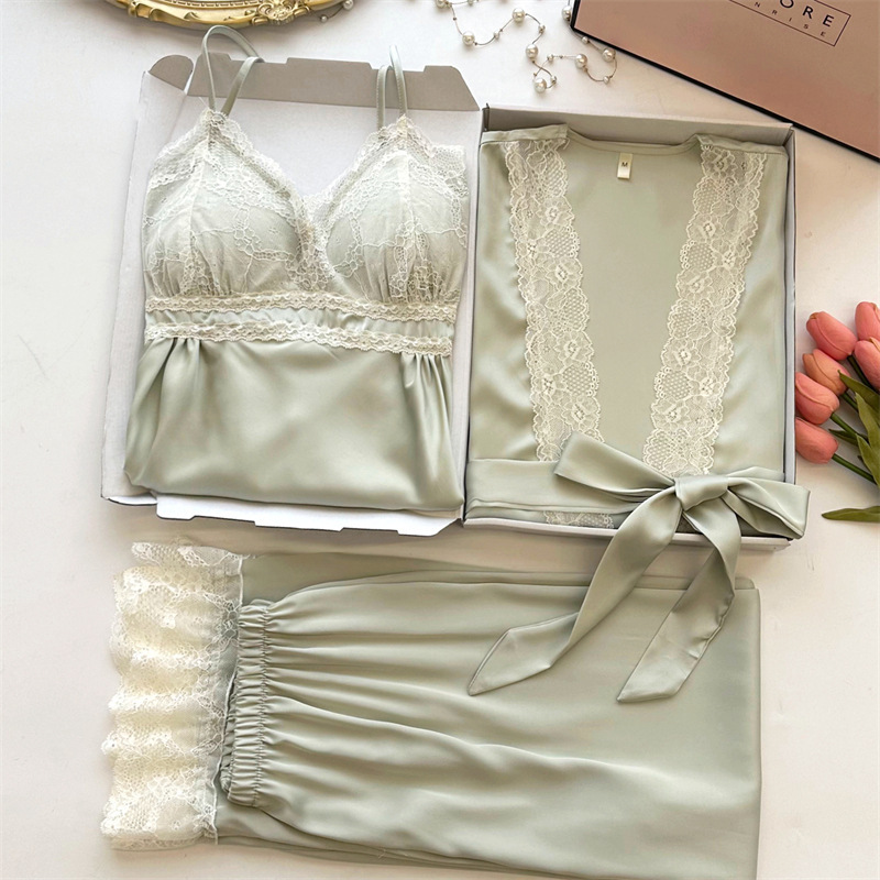 Damen Pyjama Set Aus Eisseide Mit Brustpolster Und Nachthemd_voghion.com