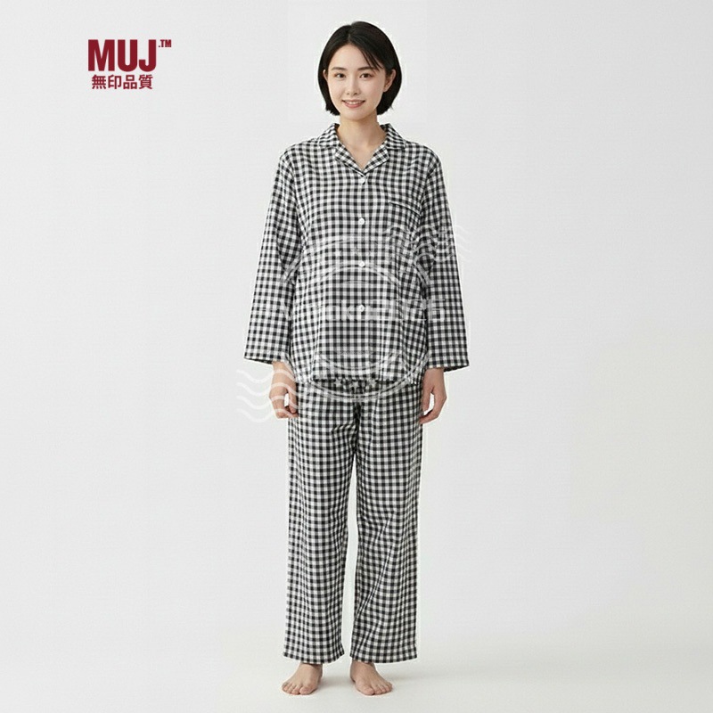 네이비 블루 체크 무늬 여성 정장