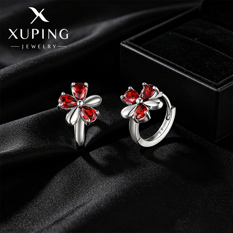Xuping joyas de moda serie de flores de colores de lujo ligero temperamento de aleación de cobre chapado aretes de aretes blancos aretes al por mayor