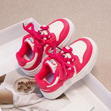 Ůͯ���޼ӽq��ЬСͯ�ٴ��ﶬ����ͯ�׃��@��ͨ�\��Ь����¶Ů��