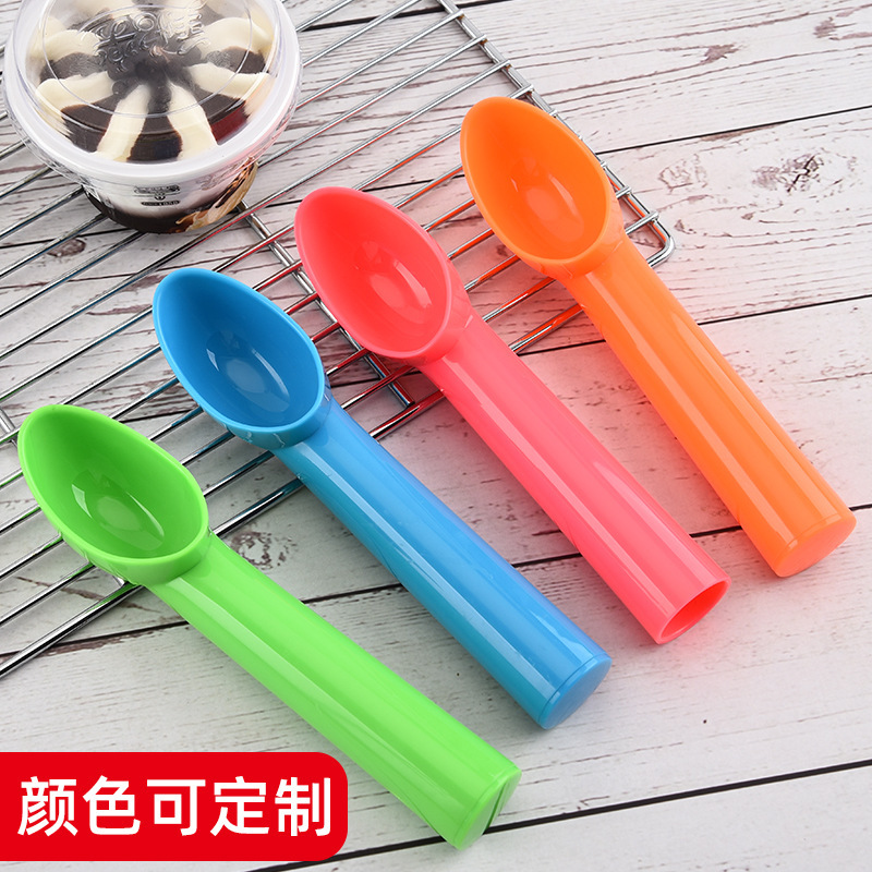 メーカー卸売りアイスクリームスプーンプラスチックカラーアイスクリームスプーン果物掘削スプーンキッチンツール卸売り|undefined