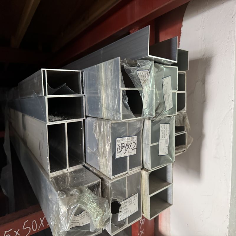 u型包边铝合金槽 铝型材玻璃卡槽 铝合金轨道滑槽导轨槽