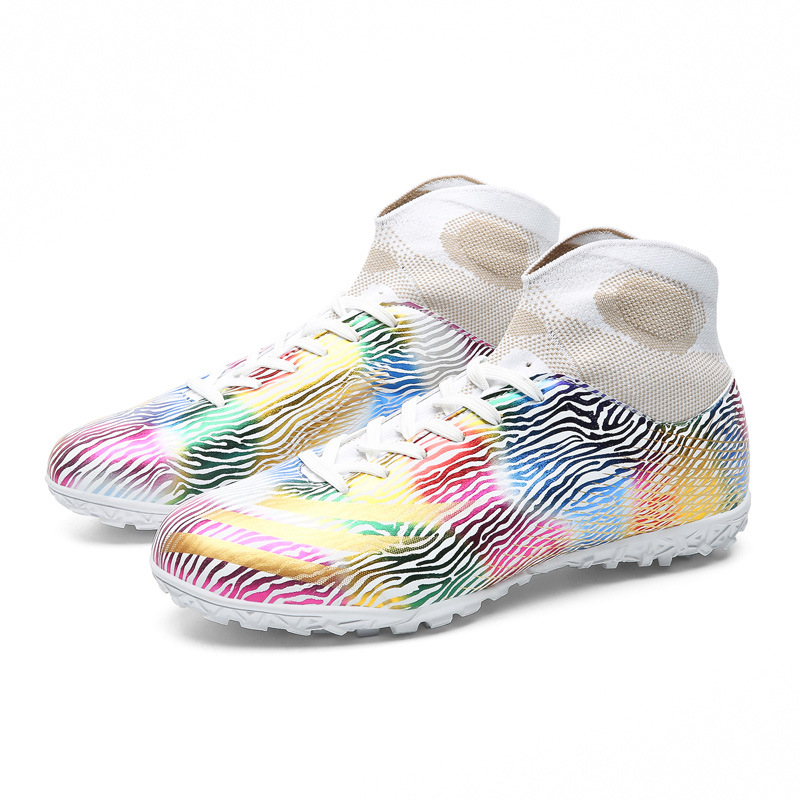 Venta al por mayor zapatos de fútbol juvenil de hombres y mujeres transpirables de color de Pato Mandarín de color de contraste alto casual de hierba de uñas cortas zapatos de entrenamiento para niños