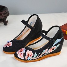 老北京夏季杜丹低跟牛筋底古风女绣花布鞋汉服鞋民族风广场舞女鞋