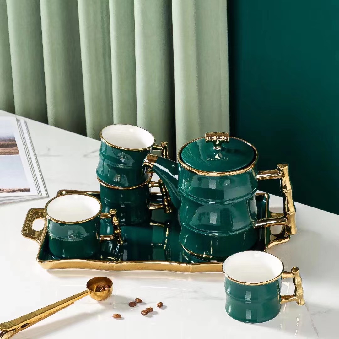 Estilo Europeo noble regalo traje de botella de agua fría Taza de cerámica conjunto de agua de color sólido conjunto de bambú hogar taza de beber