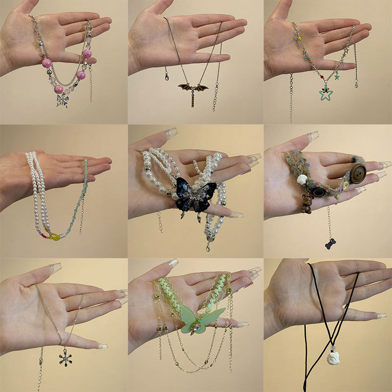 Choker Hot Girl Green Butterfly Tassel Necklace, Versatile and Stylish, Niche Clavicle Chain, Multi-Layered High-End Neck Chain