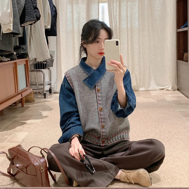 Autumn Outfit Set for Plus-Size Women: Denim Shirt, Knitted Vest, Wide-Leg Pants, Korean-Style Suit for Women