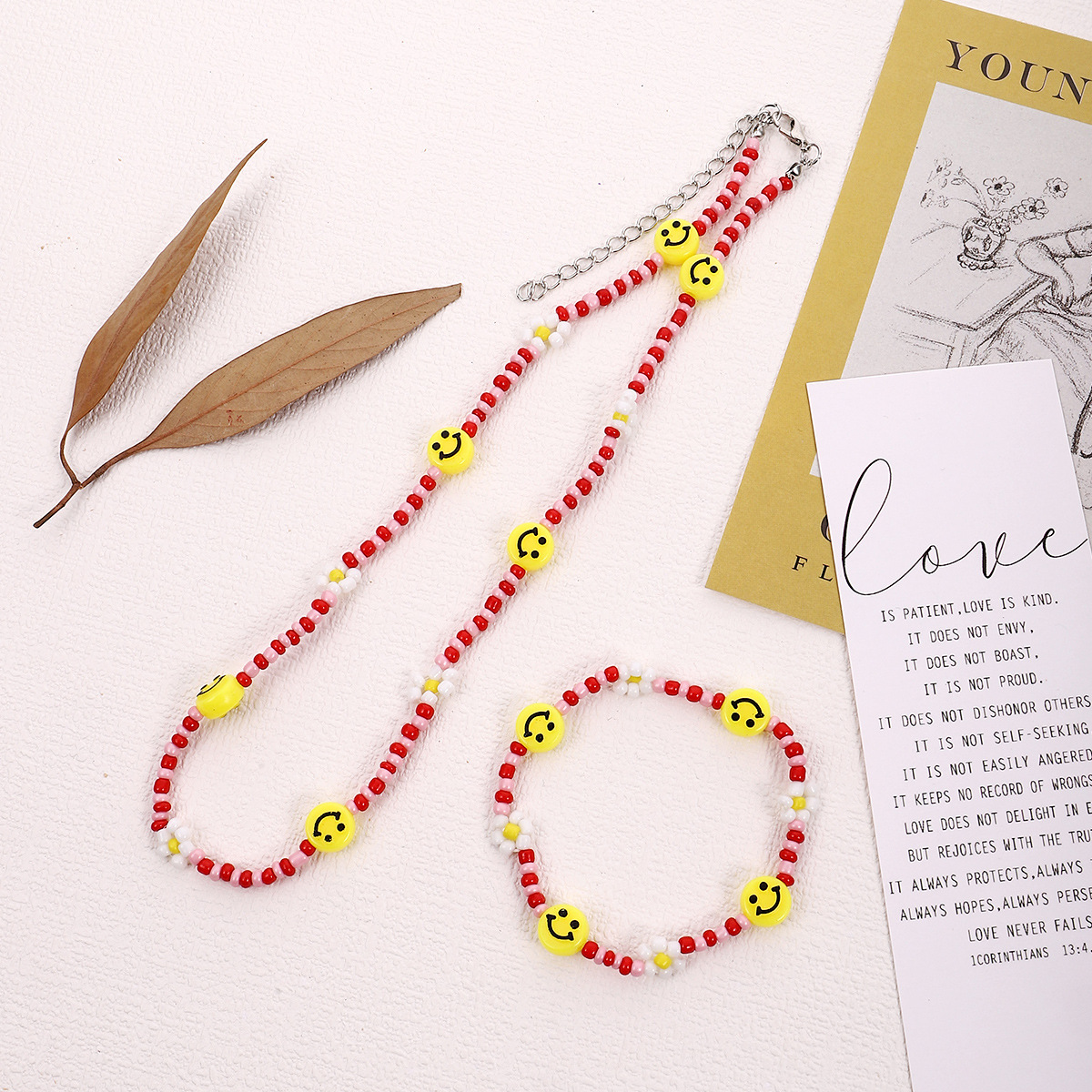Sweet Smiley Face Flower Plastic Resin Beaded Flowers Resin Womenu0027S Necklace