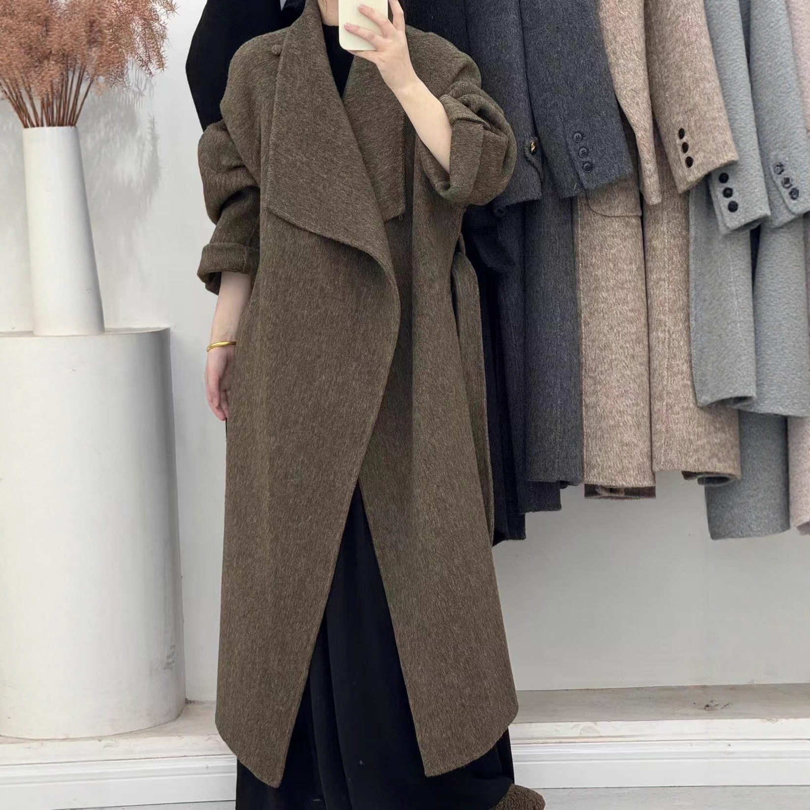 【Relaxed Style Large Lapel】Double-Sided Wool Coat for Women with a High-End Feel, Standable Collar, and Extended Length
