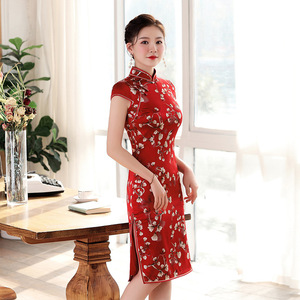 Women red printed Chinese Dresses Silk long cheongsam retro singerss host model show performance qipao dress