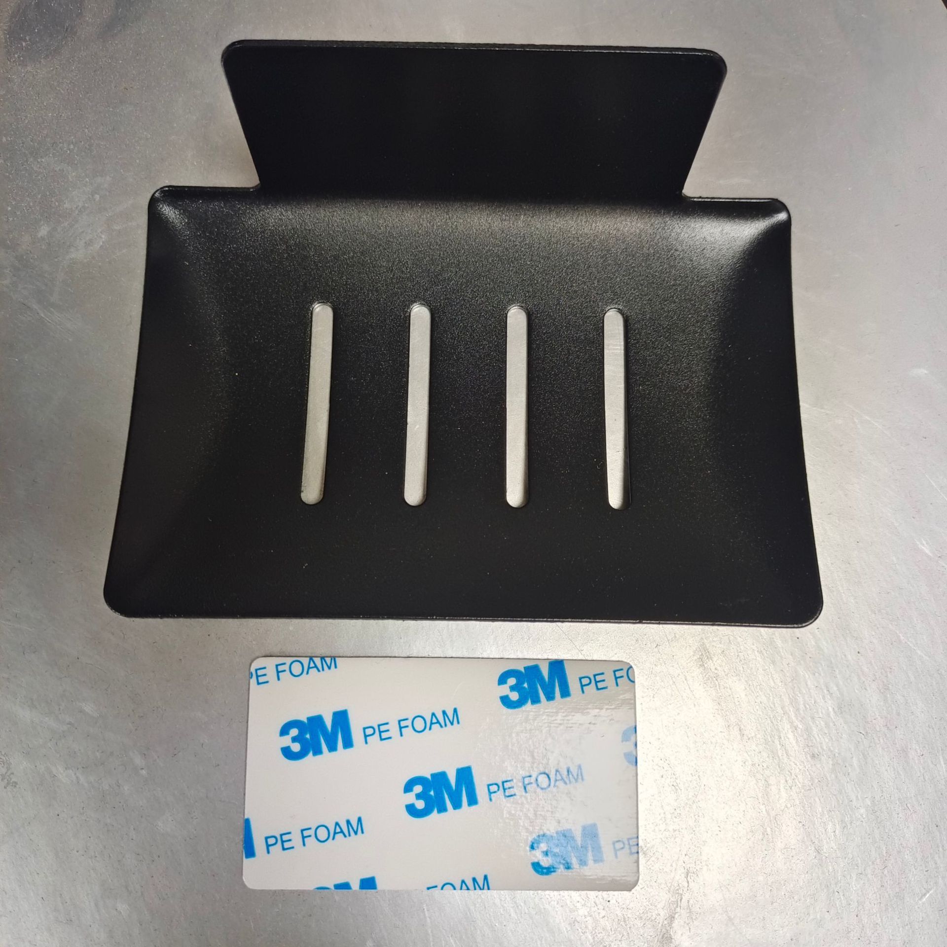 Caja de jabón integrada de acero al carbono, estante de baño sin clavos, caja de jabón, estante de baño creativo de pared sin perforación