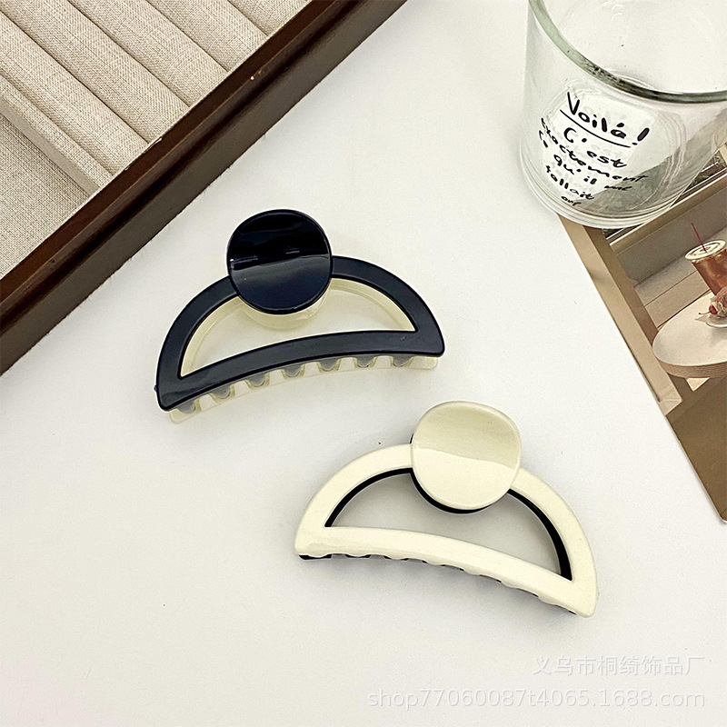 Gran clip de tiburón para el cabello, agarre fuerte, estilo simple y elegante, accesorio trasero para mujeres, proveedor directo de Yiwu