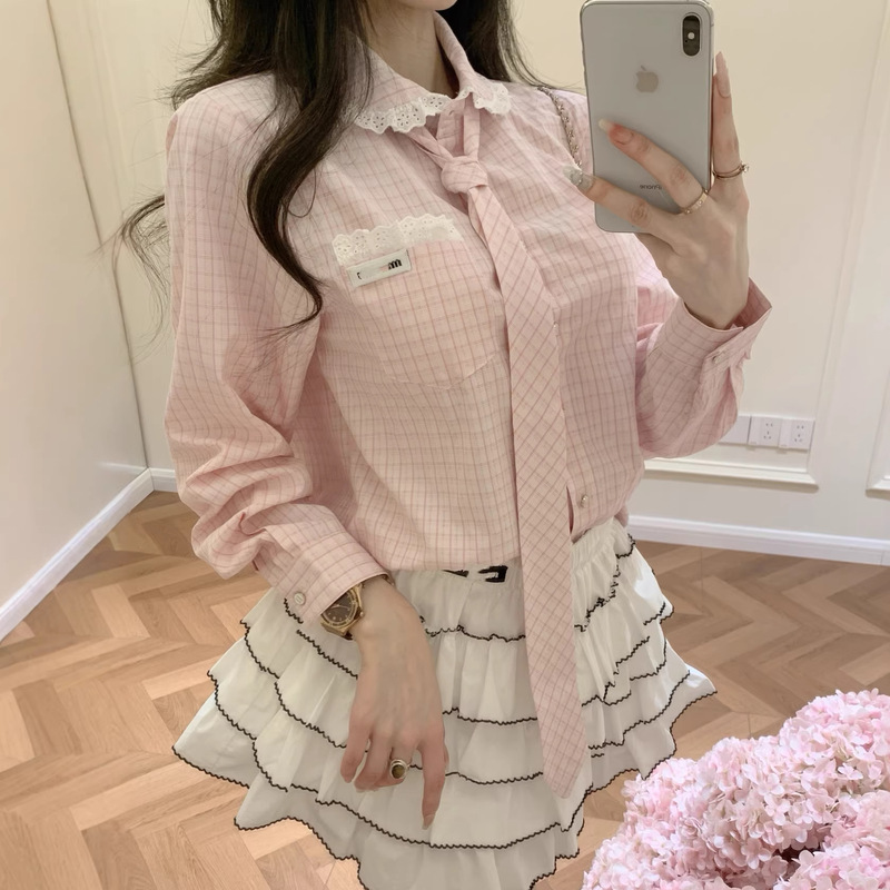 26 Early Spring New Niche Design White Lace Shirt with Plaid Tie, Chest Pocket, and Button-Up Loose Fit
