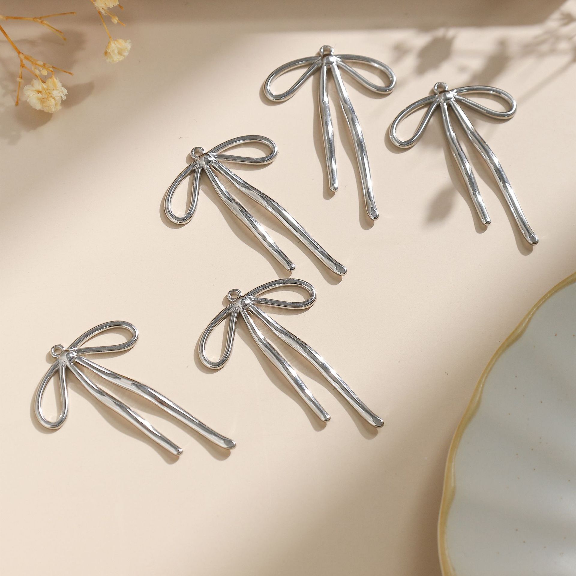 304 Stainless Steel Material Bow Knot Pattern 5 PCS/Package 304 Stainless Steel Bow Knot Pendant