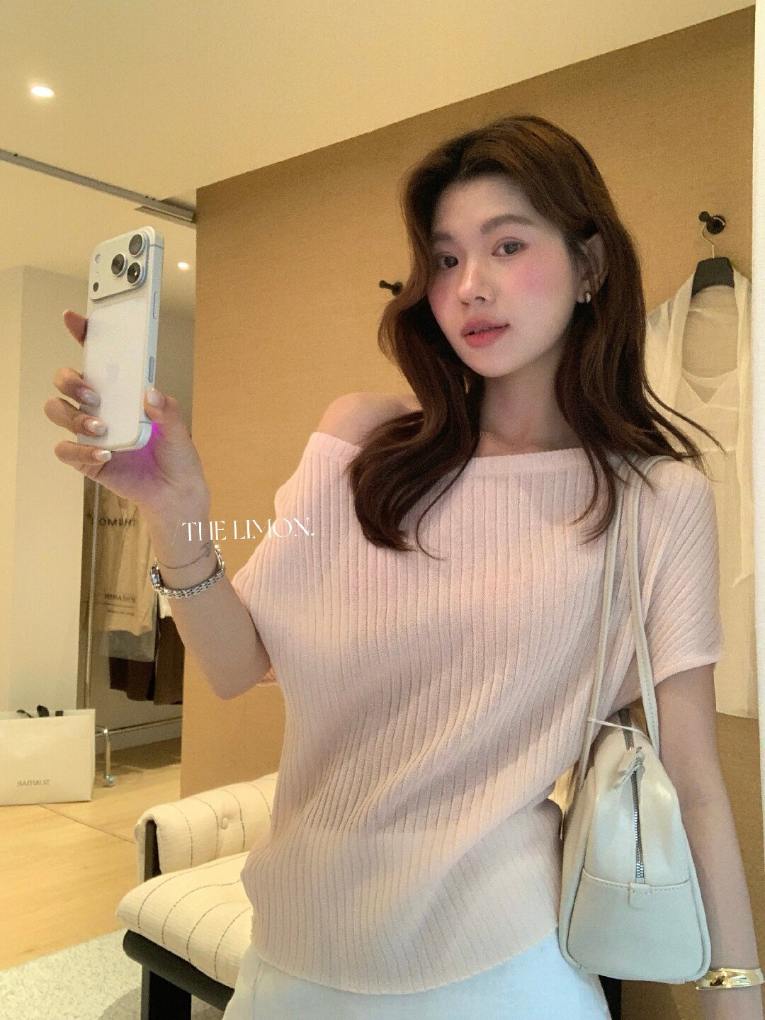 Áo thun nữ cổ tròn basic tay ngắn phong cách Hàn Quốc — Cà phê, màu đen, Bột củ sen, trắng ngà chi tiết 33