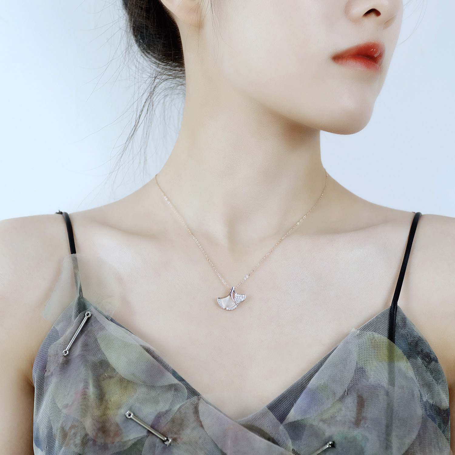 OPK饰品日韩风夏季新品创意个性裙子铜吊坠气质百搭女款项链