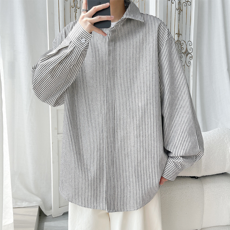 Black And Whie Sriped Sun-proecive Long-sleeve For Men, Summer American-syle Cleanfi, High-end Rero Layering_voghion.com