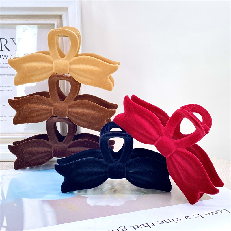 Cross-border otoño e invierno flocado horquilla grande negra pinza clip de tiburón simple de alta calidad tocado para el cabello de los niños accesorios para el cabello