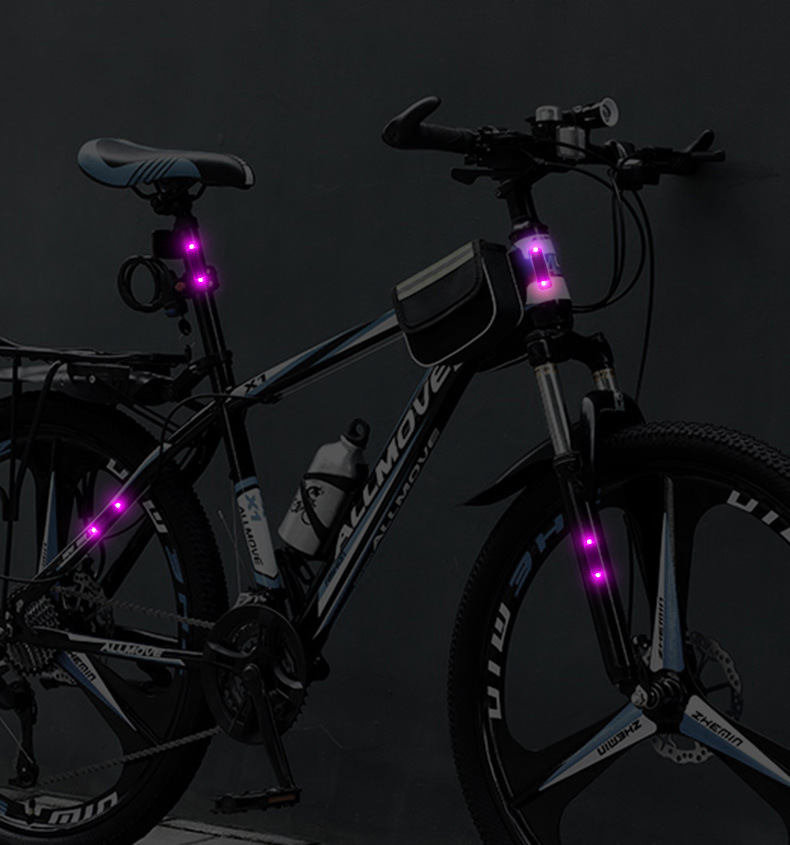 Car solar charging middle net light riding night riding anti-rear-end motorcycle electric car universal flash warning light