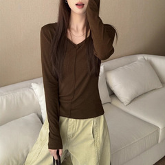 v领长袖t恤女2025新款韩系穿搭修身长袖内搭打底衫咖色