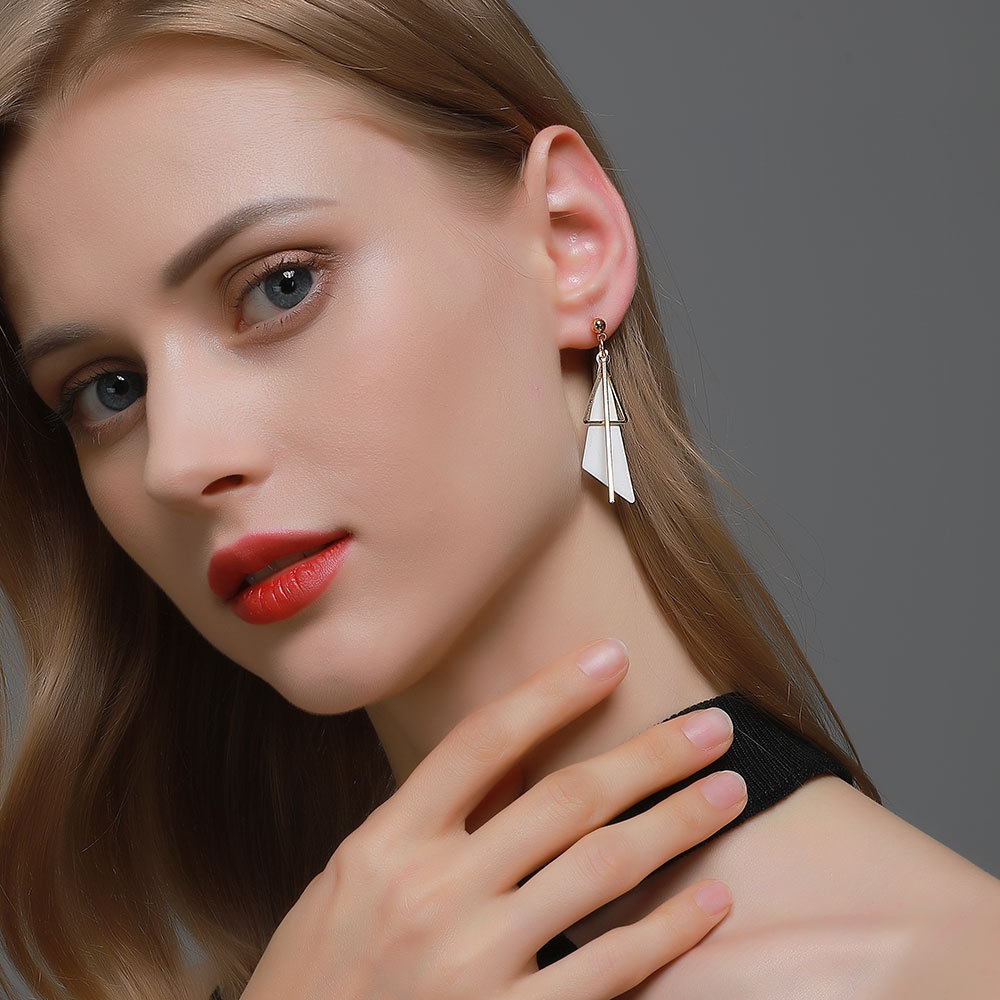 Boucles d'oreilles triangulaires à pampilles géométriques Ing, belles et simples, célèbres sur Internet,_voghion.com