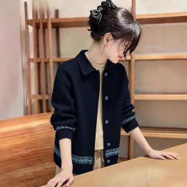 现货 时尚休闲百搭翻领外套女2026春季新款绣花宽松显瘦减龄上衣