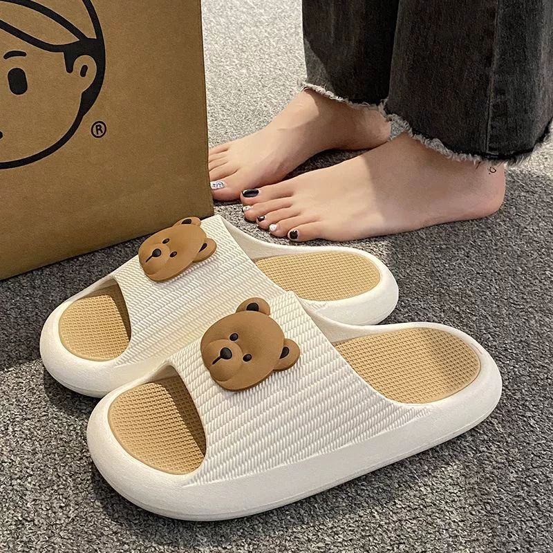 2024 новые тапочки женская летняя ванная комната противоскользящая фекалий ощущение толстой подошвы дома носить холодные тапочки леди лето