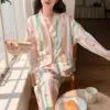FM long-sleeved rainbow stripes