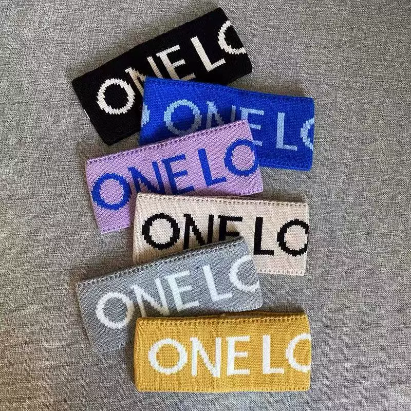 Four Seasons может выйти с буквами для волос