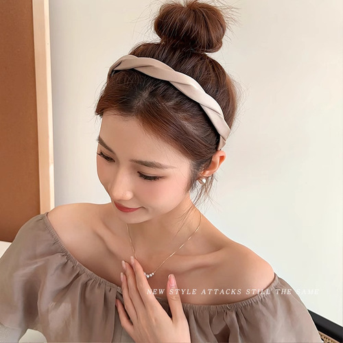 Light Luxury High-End Braided Headband for Women with High Forehead, Facial Cleansing Headband, Teenage Summer Fringe Hairpin Head Accessory, Hair Accessory