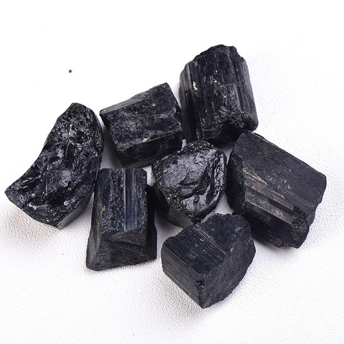 Natural black tourmaline rough stone, black tourmaline, aromatherapy stone, aroma stone, jewelry, ornaments, crafts wholesale