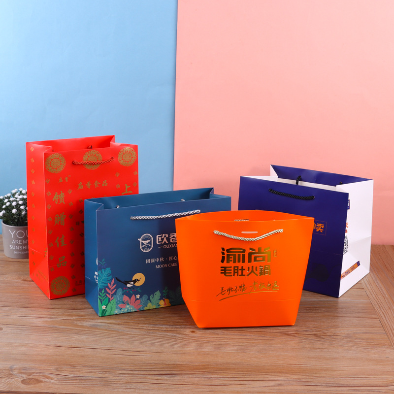 批发制加厚白卡纸服装购物袋广告礼品手提外卖打包 支持印制LOGO