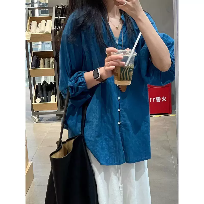 蓝色棉麻衬衫女夏季薄款v领纽扣设计感防晒上衣女慵懒气质娃娃衫