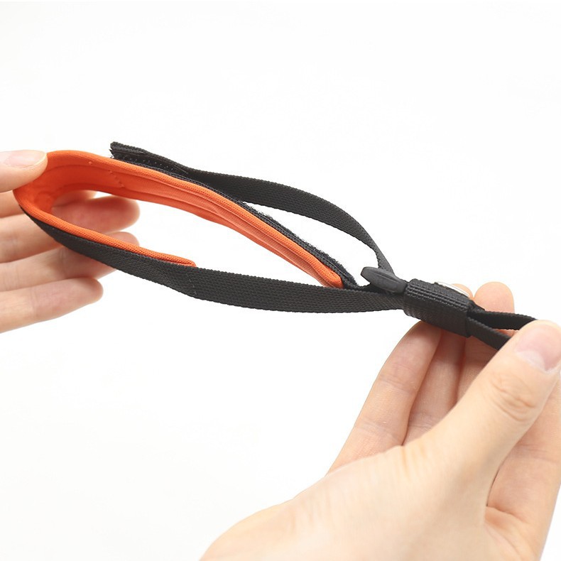 공장 도매 애완 동물 산책 유물 견인기 손목 스트랩 자동 개폐식 견인기 액세서리 미끄럼 방지 손목 스트랩