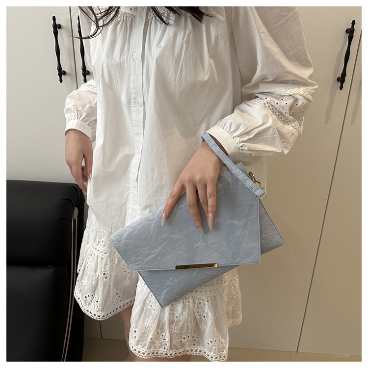 112g Weight Sewing Thread Fashion Element Magnetic Buckle Closure Type Top Handle Strap Type Envelope Bag Bags Type Office, Party Occasion Pu Leather Material Solid Color Pattern All Seasons Season Women's Gender Elegant Style Square Shape Pu Leather Solid Color Sewing Thread Square Clutches 4