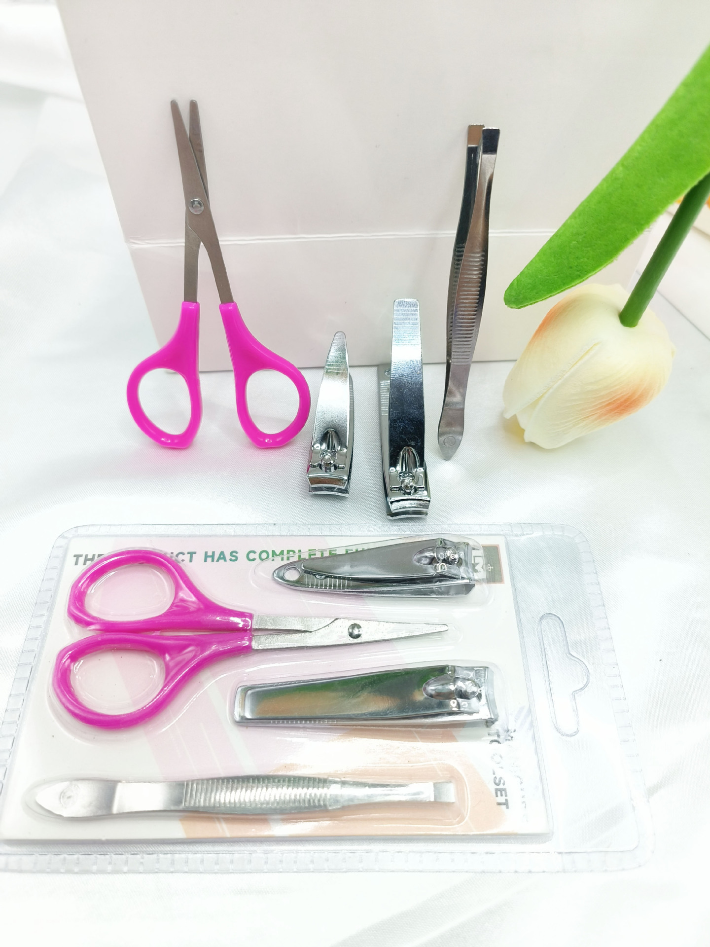 Set de Cortaúñas y Herramientas de Manicura de Plástico y Acero Inoxidable