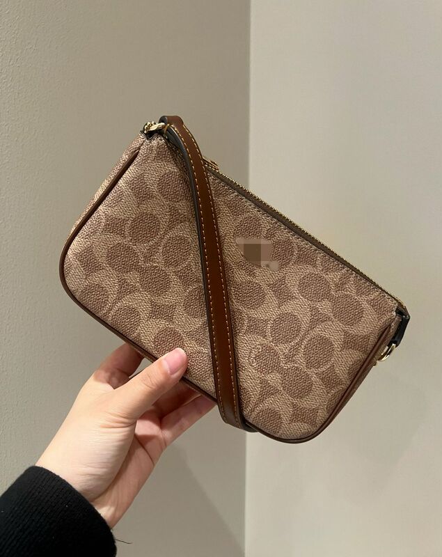 Koujia Ole クラシック高品質 C ファミリー Nolita 19 麻雀バッグポータブル脇の下シングルショルダークロスボディバッグ女性用|undefined