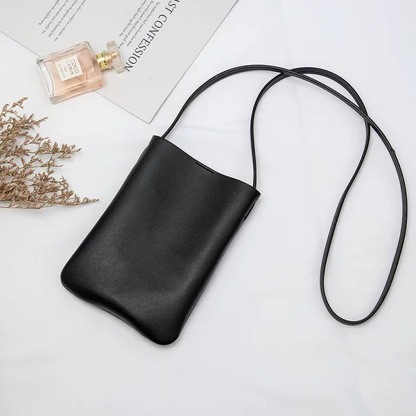 New Lightweight Walking Bag Made of Soft Leather, Mini Drawstring Bag, Fresh Style Crossbody Bag, Handbag