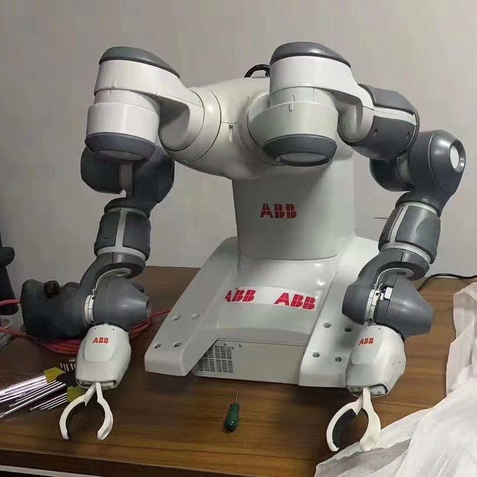 ABB灵活 敏捷的14轴协同双臂机器人YuMi-IRB 14000用于包装 装配