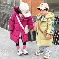 子供用ダウンジャケット、ミドル丈子供服、男の子用コート、女の子用綿入りジャケット、ベビー用綿入りジャケット、保温性と厚みを保つ。