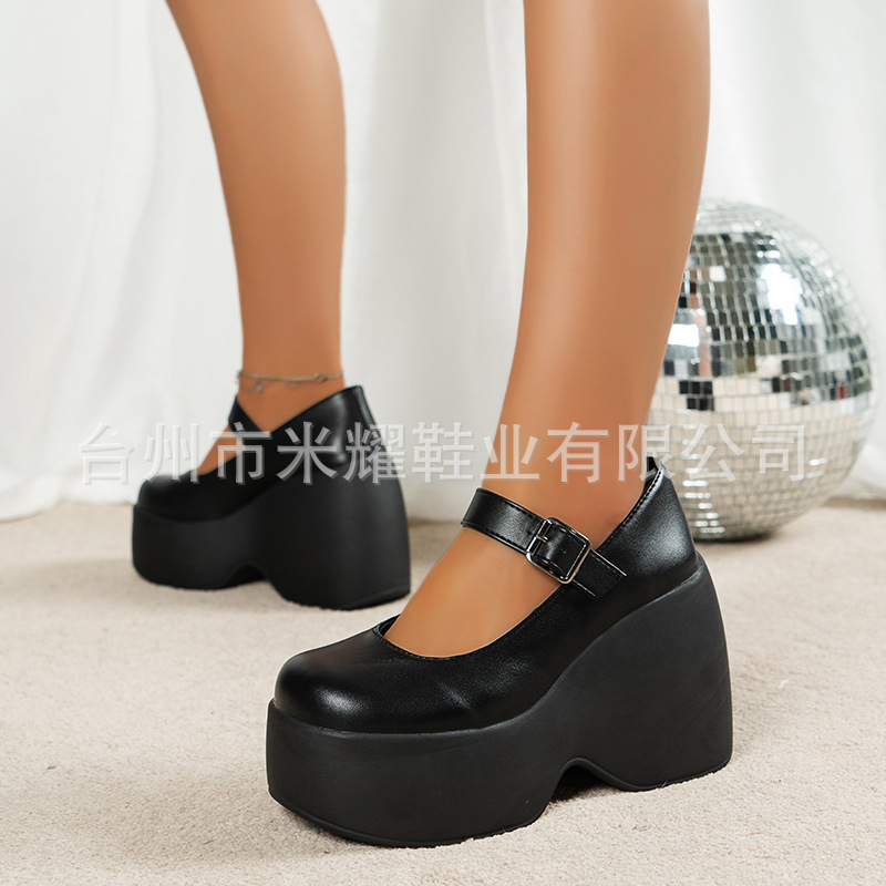 Retro Round toe pantyhose bottoming stockings plus size single-layer shoes for women 2023 spring new platform wedge low-cut leather shoes Retro Round toe pantyhose bottoming stockings plus size single-layer shoes for women 2023 spring new platform wedge low-cut leather shoes