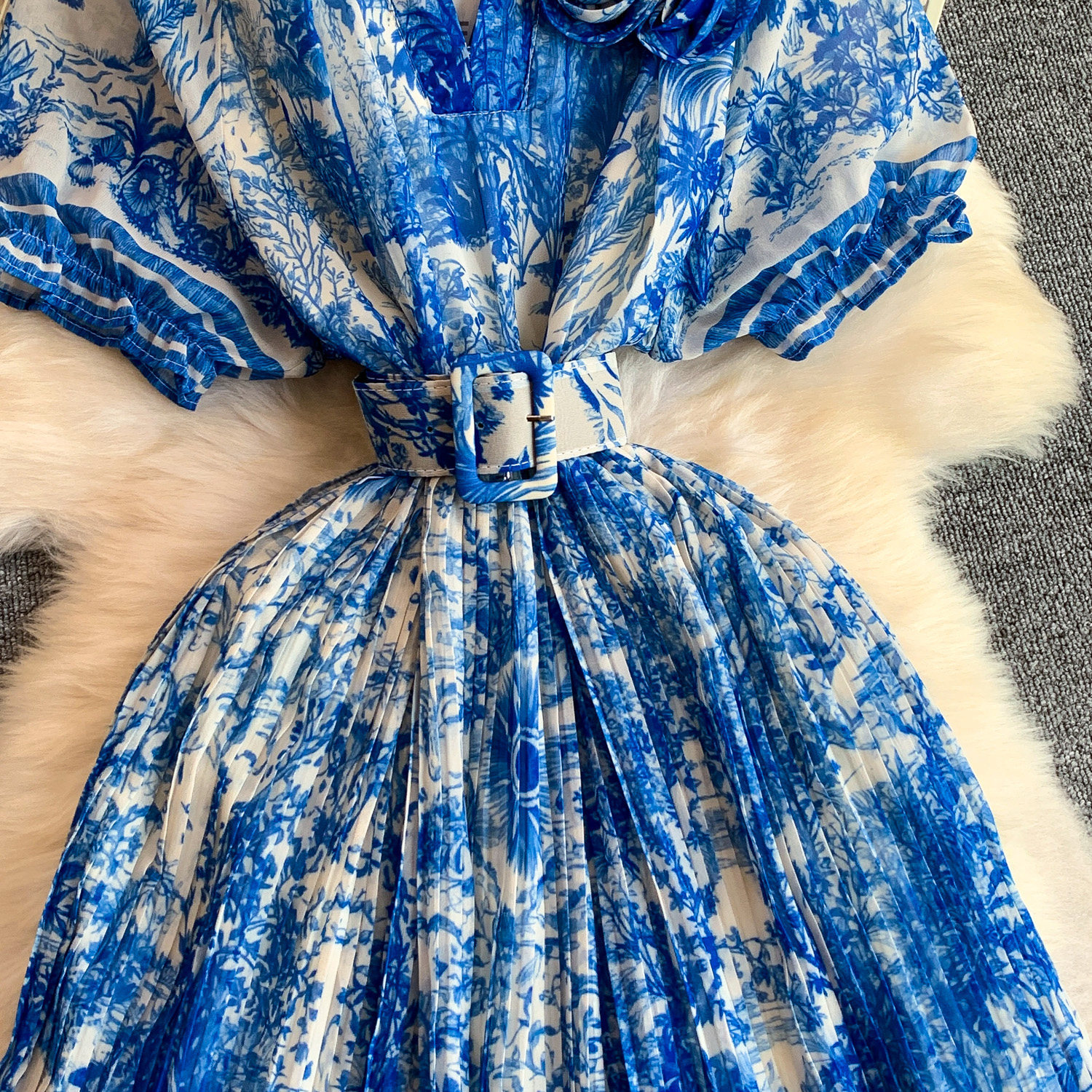 Women's Light French Romantic Style Tie Dye Floral Print Round Neck Dress Three Dimensional Flower Summer Slimming Pleated Long Skirt_ecoleips.com