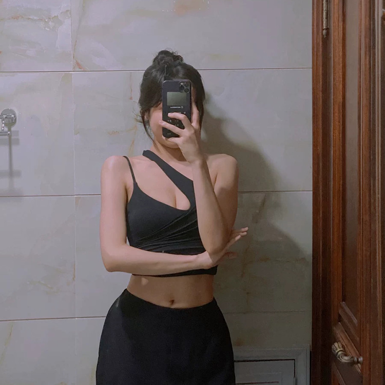 女子新型クロス美背セクシースポーツ下着女性ジム胸パッドプラティヨガランニングブラジャー