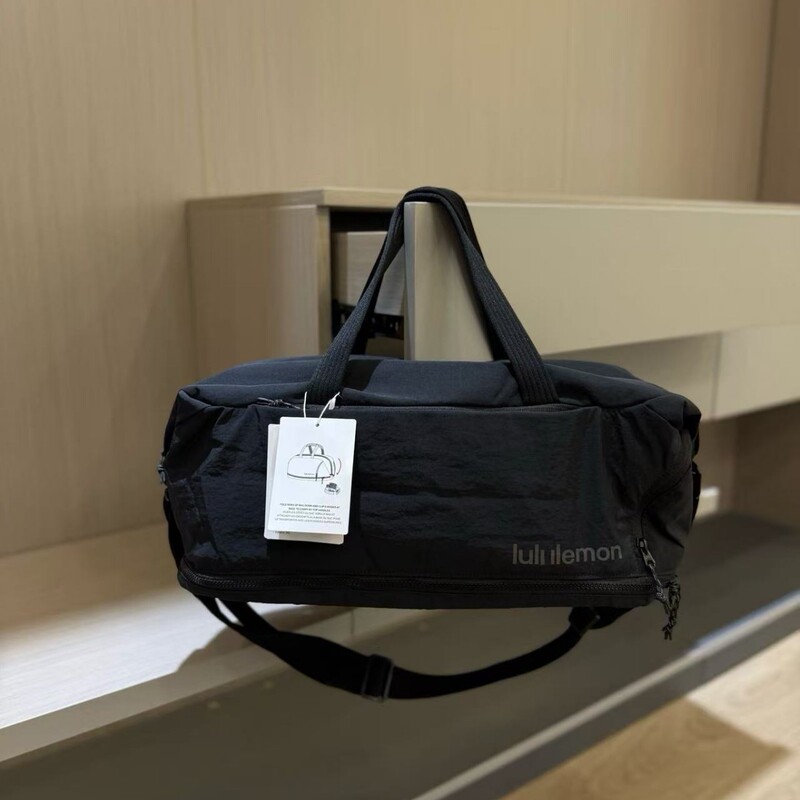 Lululemon30L Travel Bag Lightweight Portable Sports Bag Y0533 Luggage Bag Fitness Bag Shoulder Bag Lululemon30L Travel Bag Lightweight Portable Sports Bag Y0533 Luggage Bag Fitness Bag Shoulder Bag
