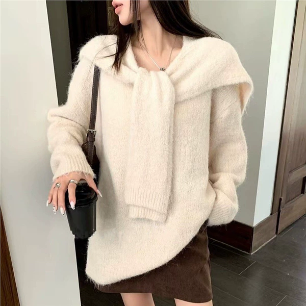 Apricot cloak