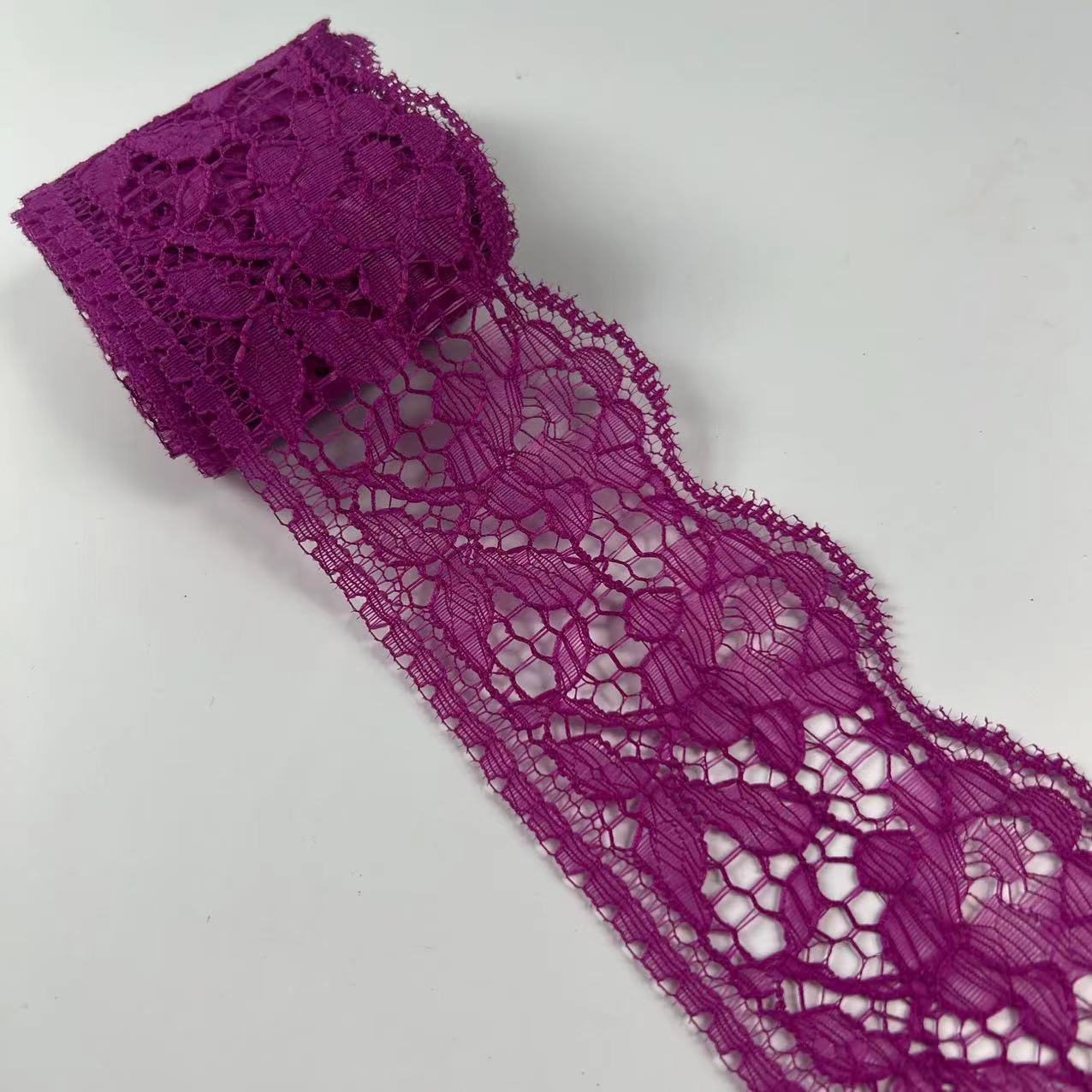 Suministro directo de fábrica 6cm encaje ropa textil para el hogar falda collar accesorios encaje color no elástico material de poliéster al por mayor