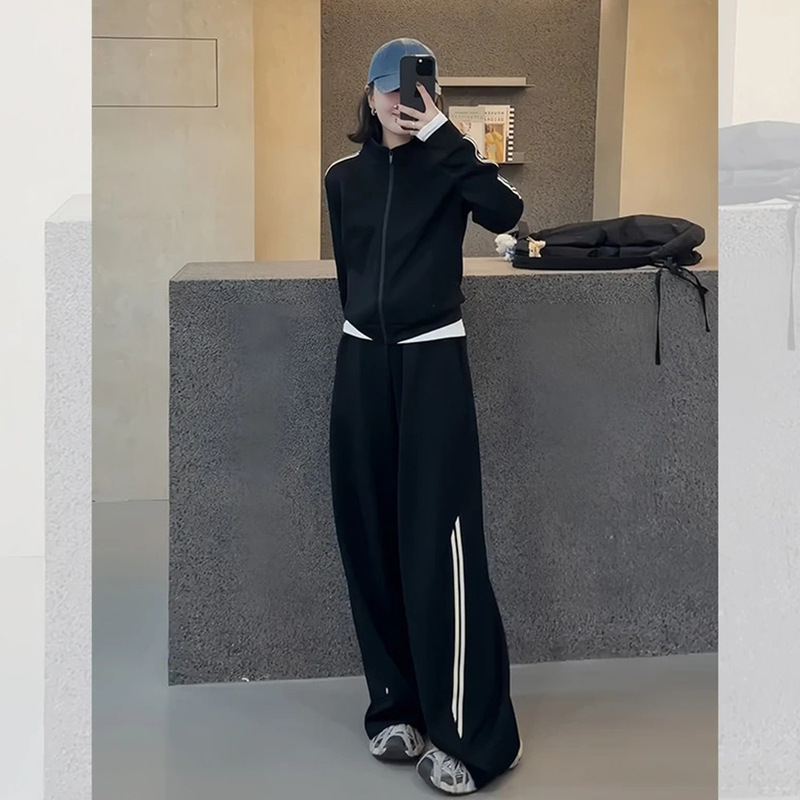 2026 Autumn and Winter New Super Popular Wear with Age-Reducing Fashion Casual Sports Jacket and Sweatshirt Complete Set of Pants for Women